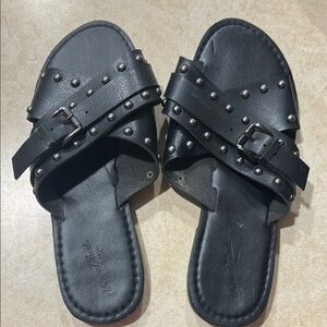 Universal Thread Black Studded Slide Sandals